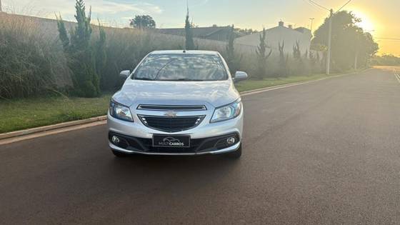 CHEVROLET ONIX 1.4 MPFI LTZ 8V FLEX 4P AUTOMÁTICO CHEVROLET ONIX 1.4 MPFI LTZ 8V FLEX 4P AUTOMÁTICO